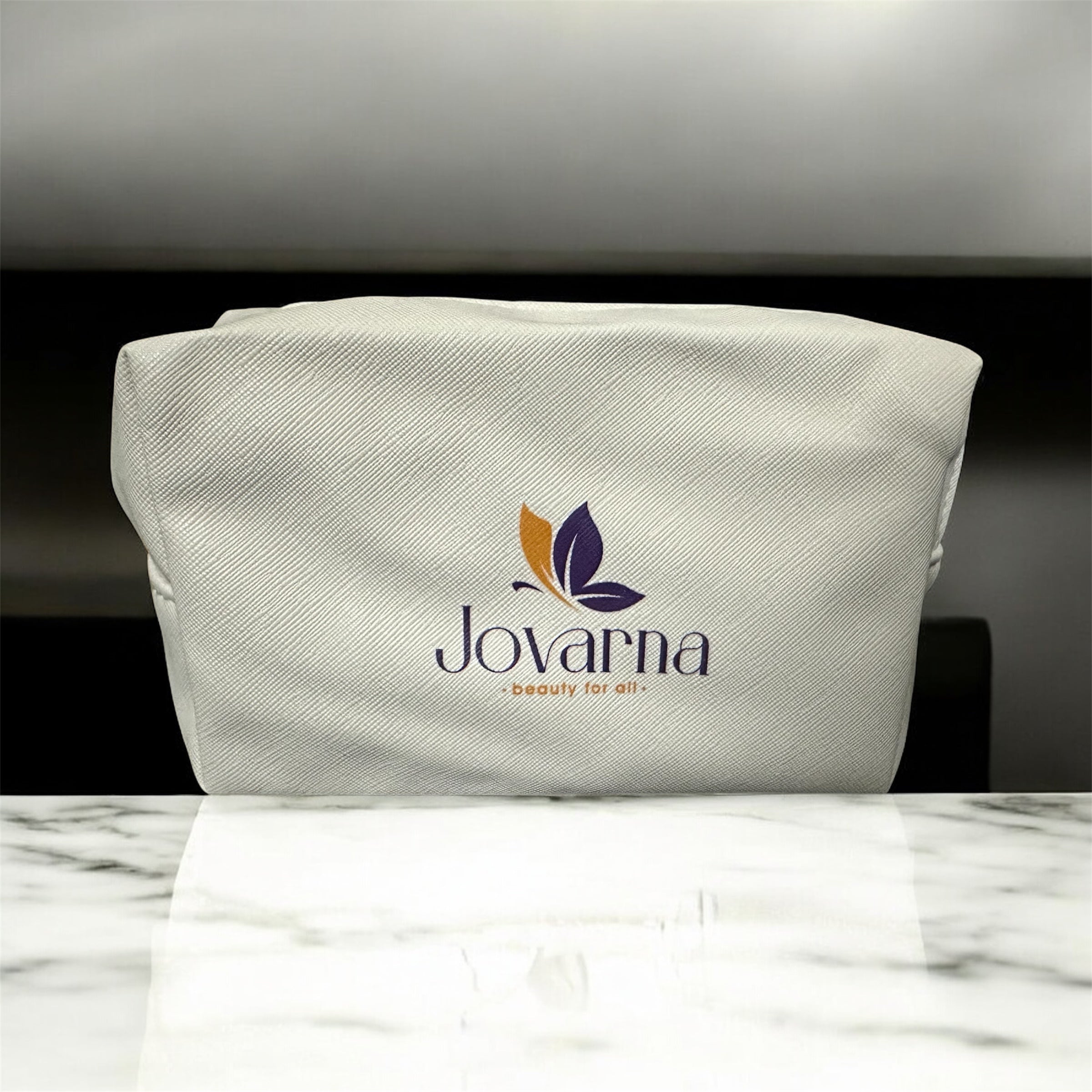 Jovarna Luxurious Travel Pouch